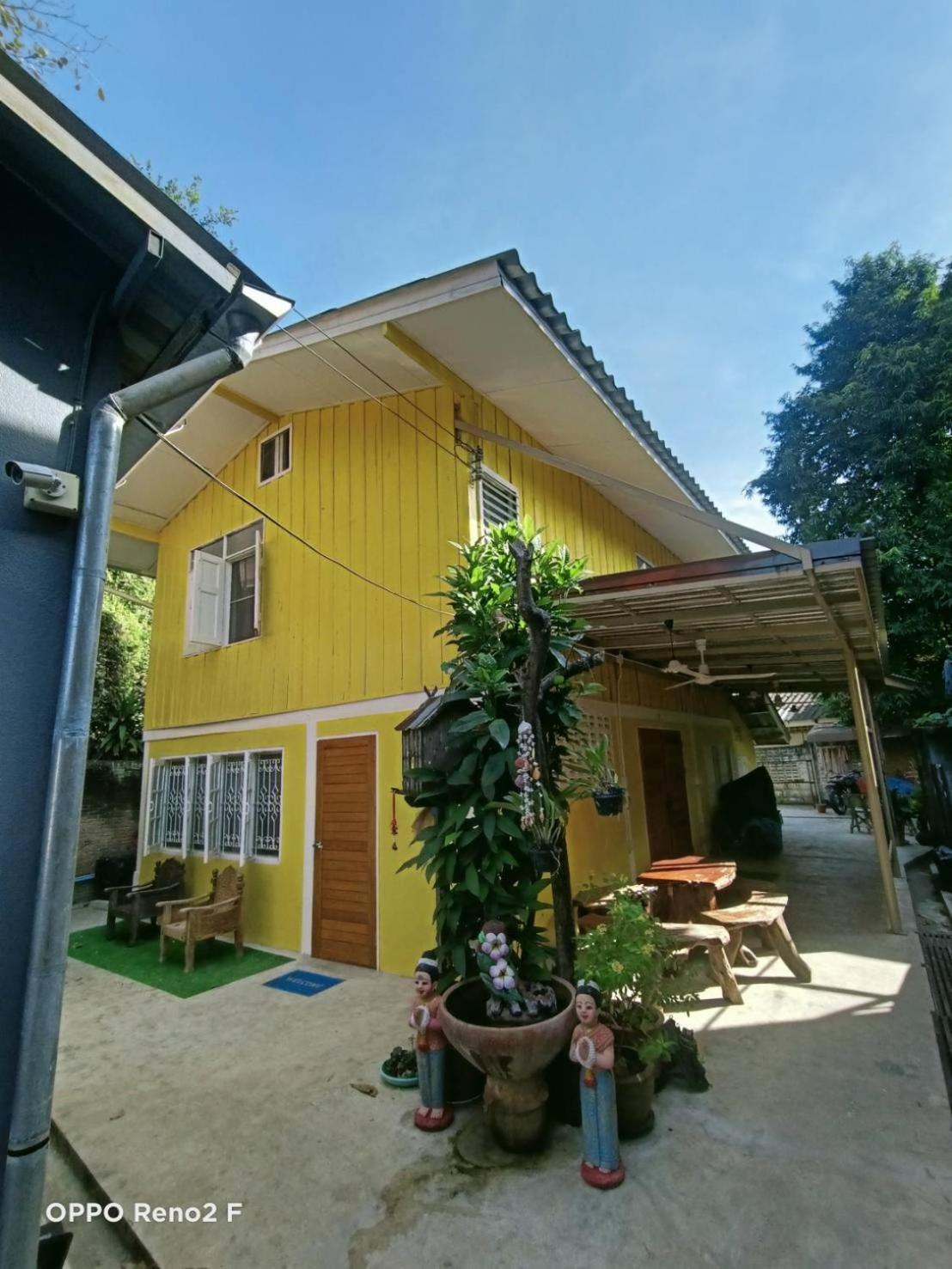 Home Stay At Tapae Chiang Mai Eksteriør billede