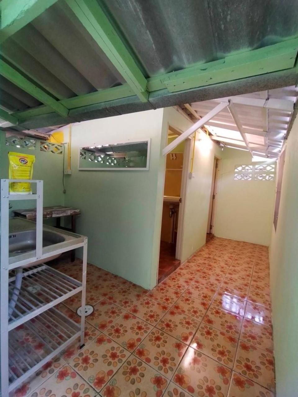 Home Stay At Tapae Chiang Mai Eksteriør billede