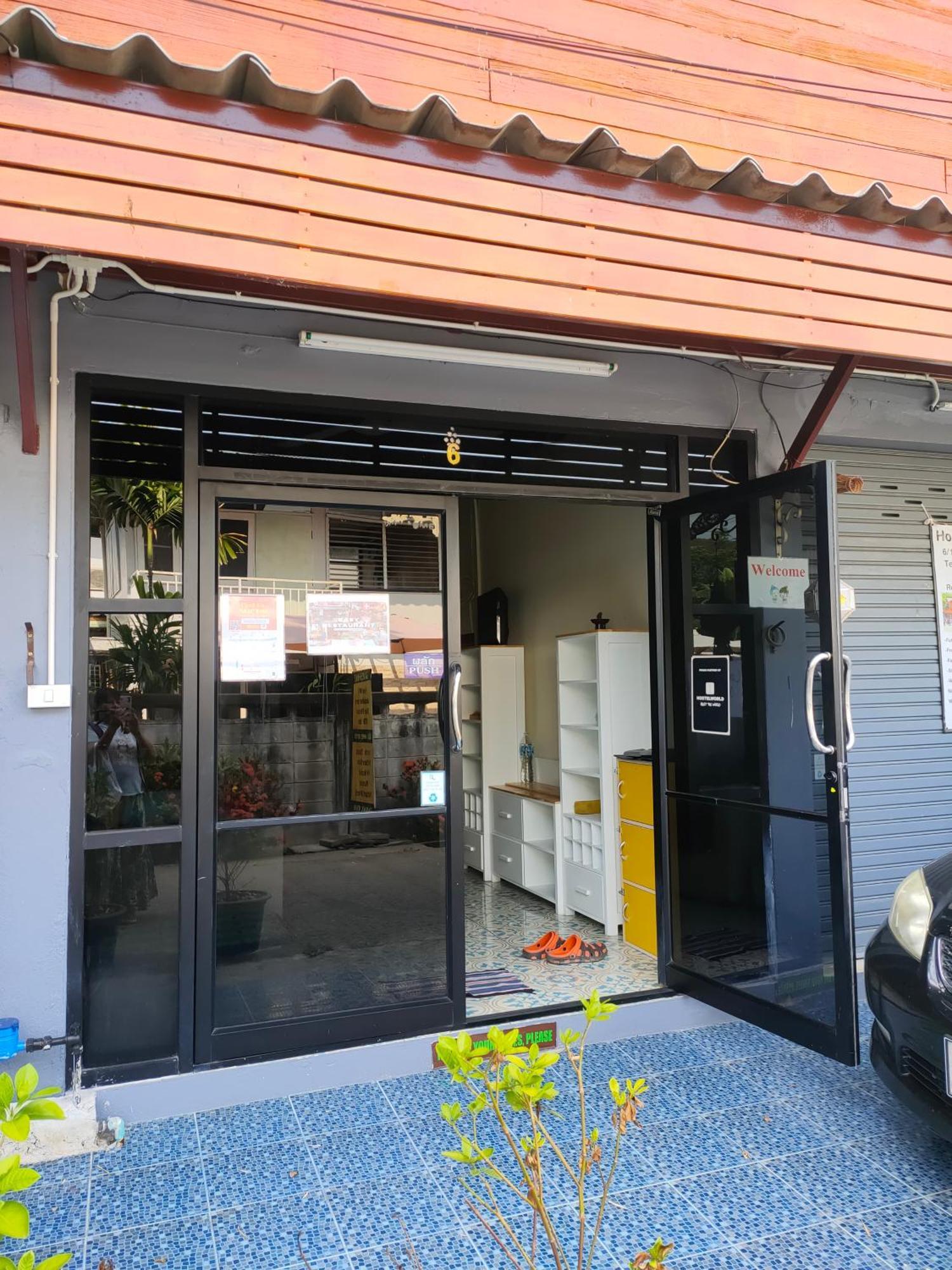 Home Stay At Tapae Chiang Mai Eksteriør billede